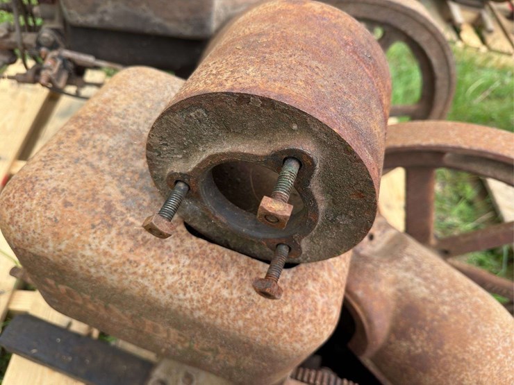 3hp-john-deere-image-8