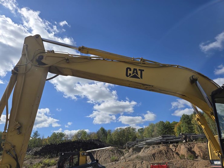 2006-caterpillar-m318-image-47