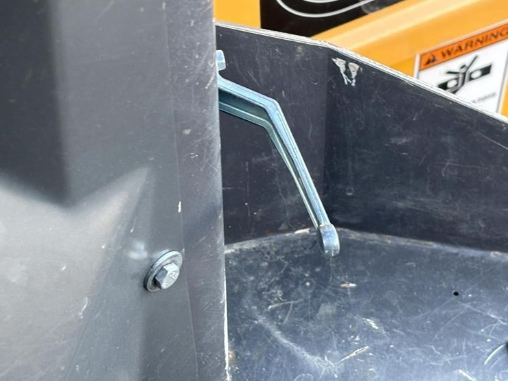 2018-volvo-dd25b-image-28