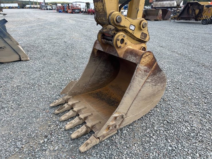 2017-caterpillar-316fl-image-11
