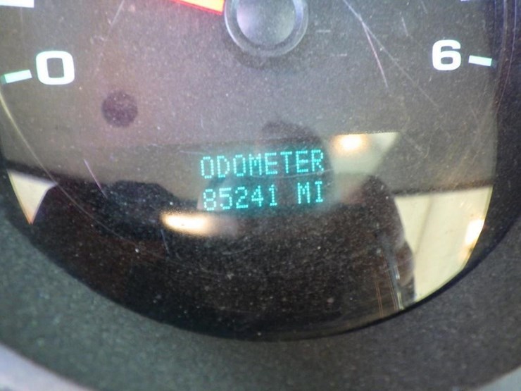 2013-chevrolet-1500-image-12