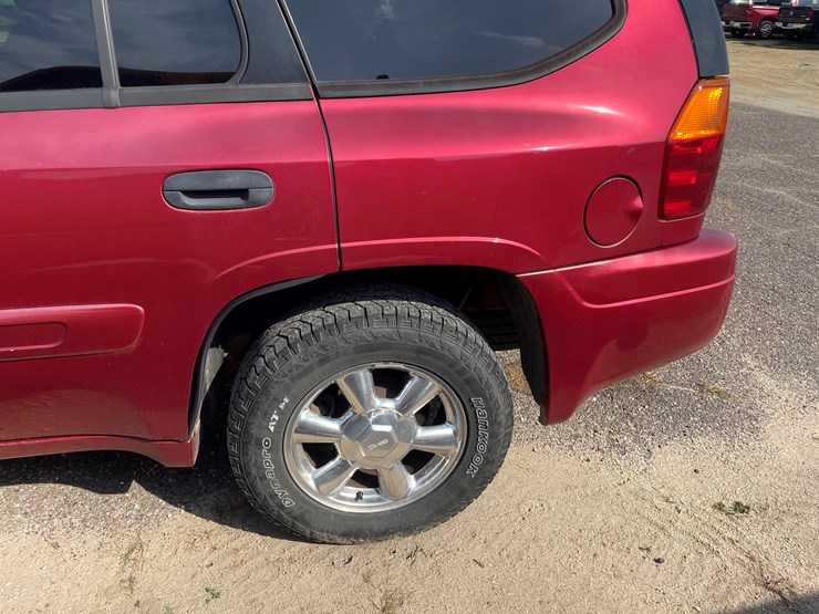 2004-gmc-envoy-image-7