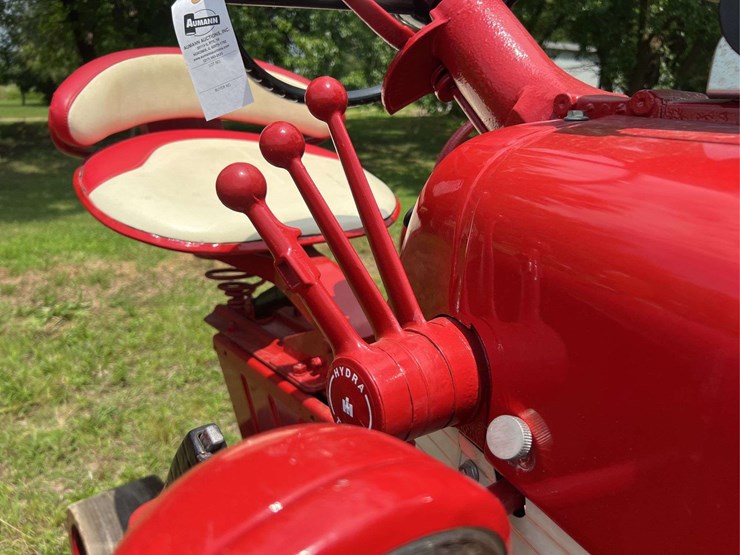 farmall-560-lp-image-42