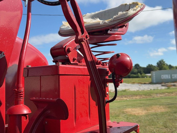 farmall-350-diesel-high-crop-image-48
