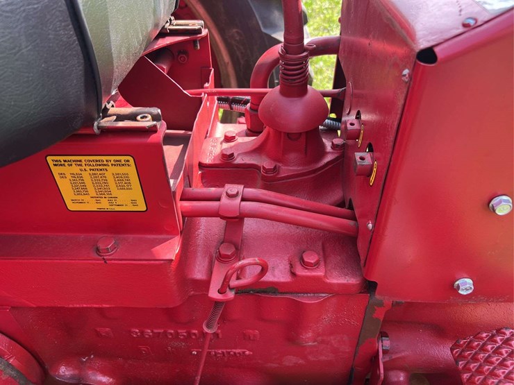 farmall-340-image-38
