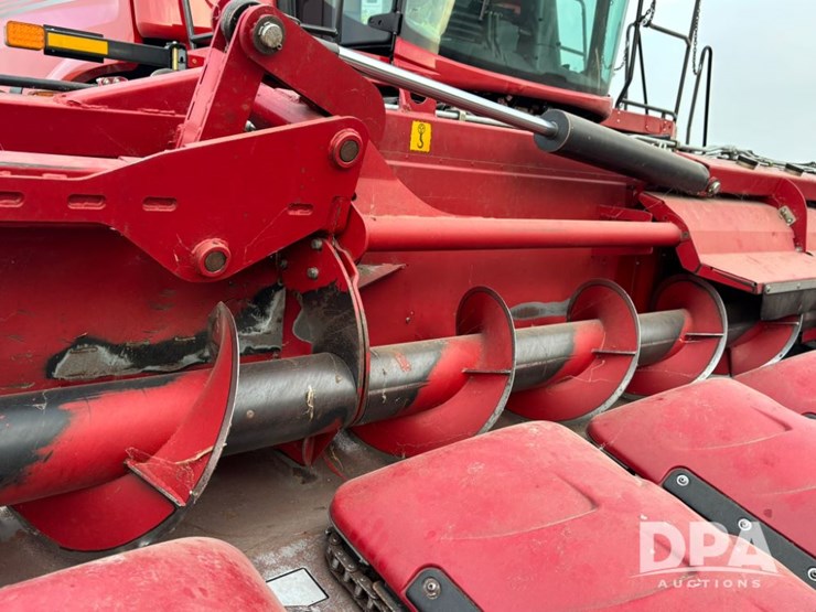 2014-case-ih-4412f-image-9