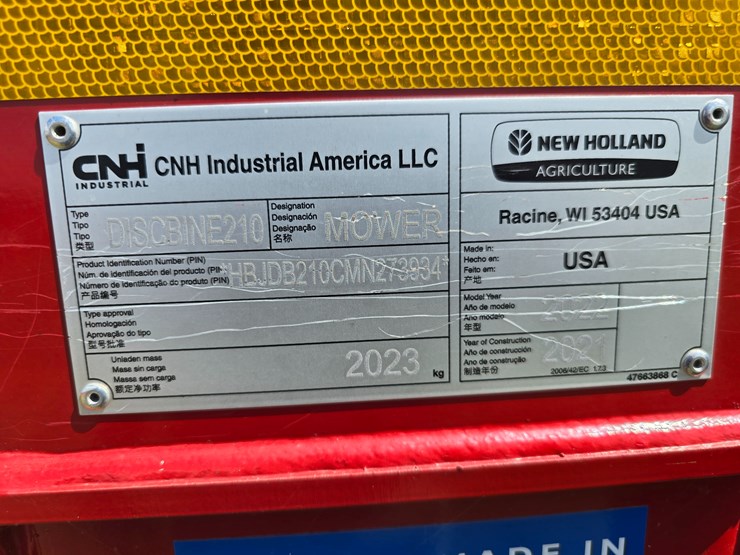 2023-new-holland-210-image-53