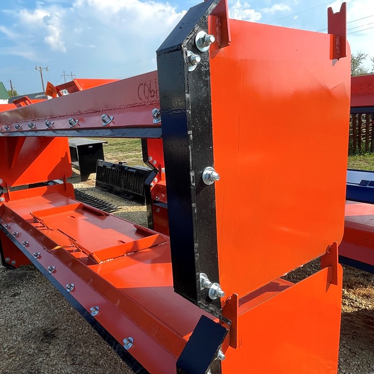 #3020 • KC 9'-9" Snow Pusher