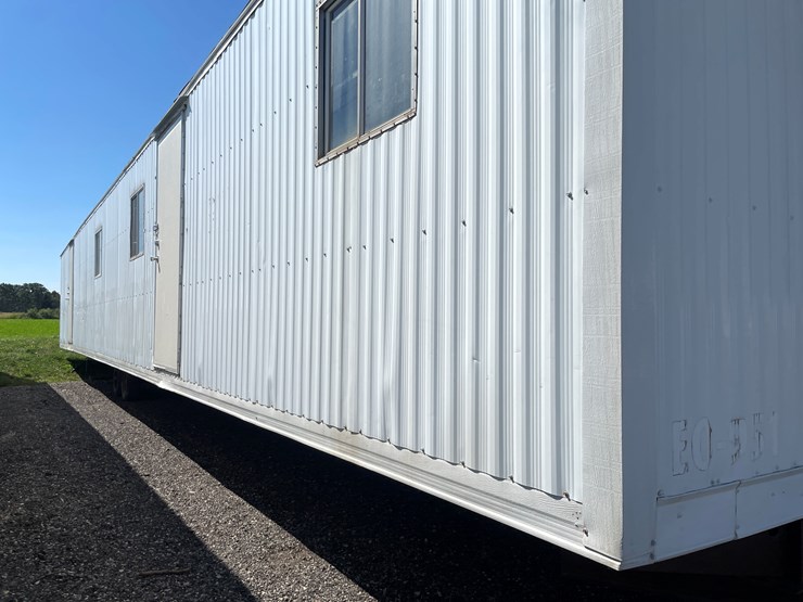 #1030-•-tandem-axle-56'-office-job-trailer-(no-title)-image-12