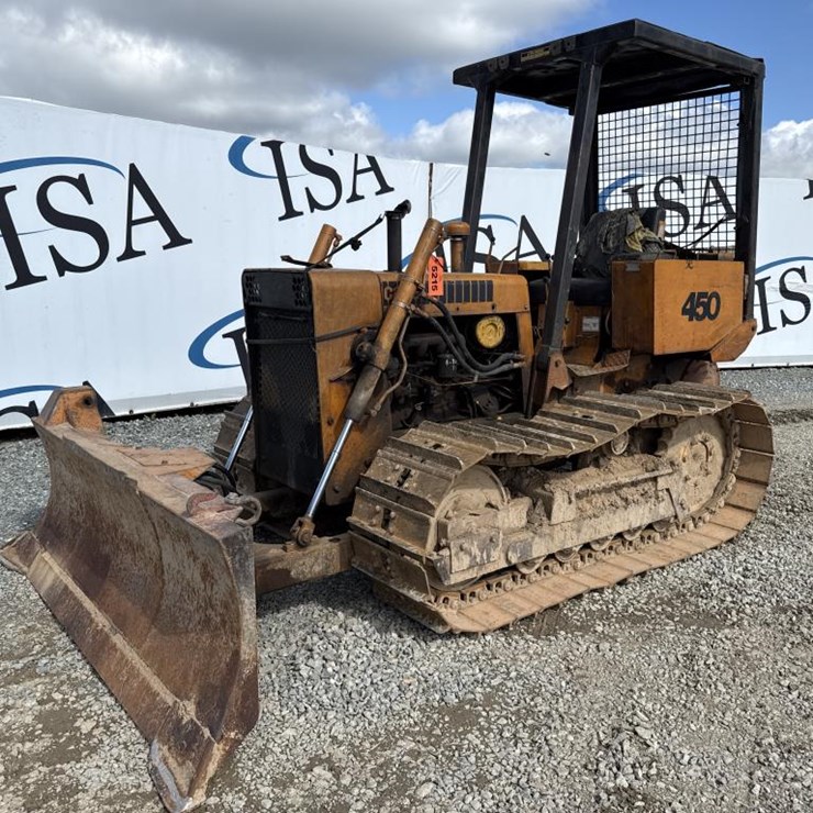 CASE D450