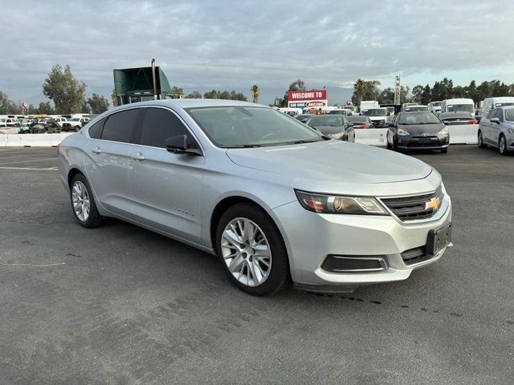 2018-chevrolet-impala-sedan-image-2