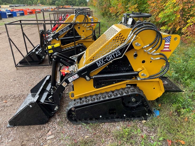 #8170-•-agt-compact-track-loader-image-7
