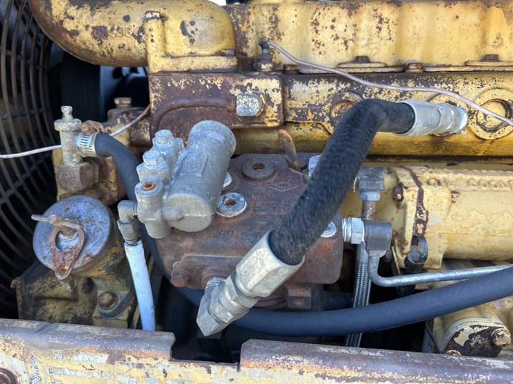 caterpillar-930-image-43