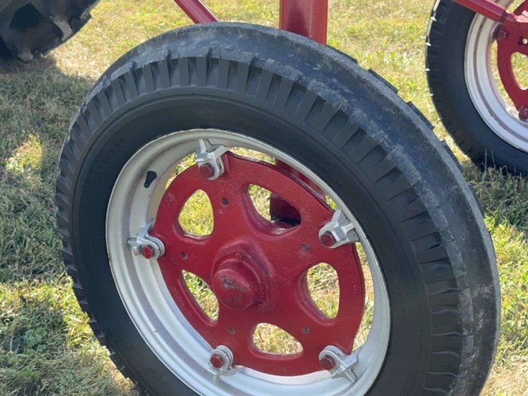 farmall-350-diesel-high-crop-image-26