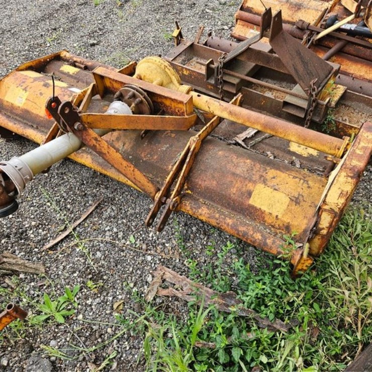 #2081 • Mott 77" 3pt Flail Mower