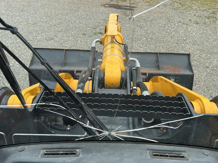 #1401-•-2021-liugong-clg848h-wheel-loader-image-36