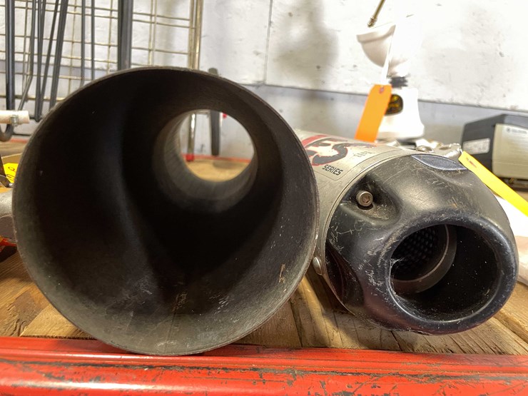 #5520-•-big-gun-exhaust-and-tip-(cw)-image-3