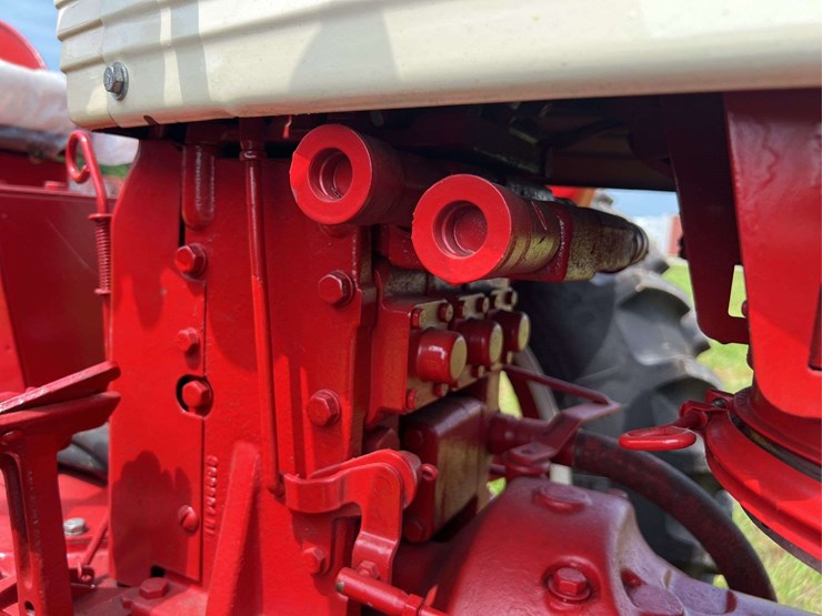 farmall-460-diesel-image-33