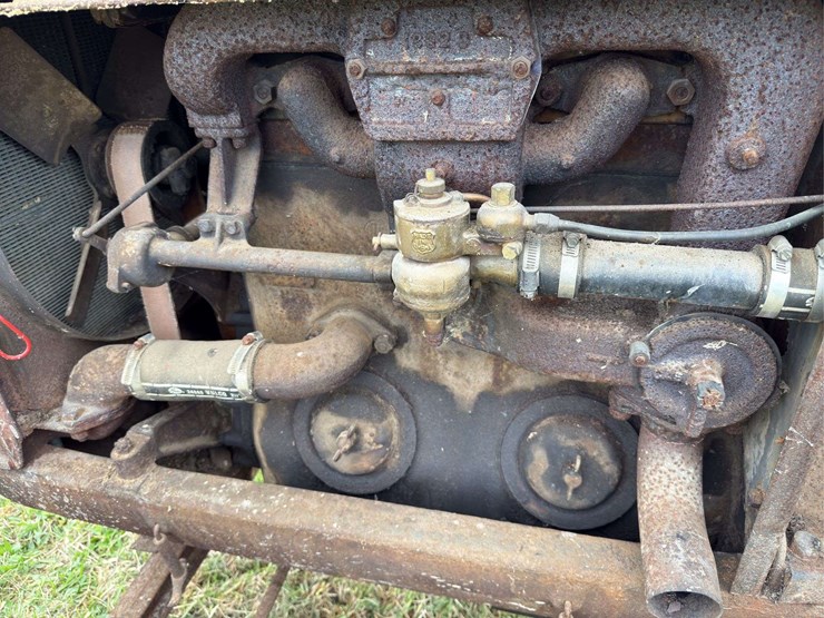 mccormick-deering-10-20-image-8