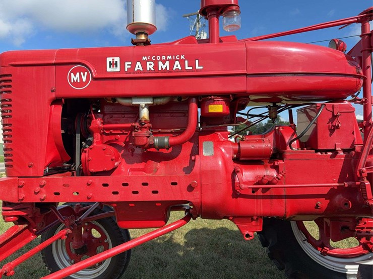farmall-mv-image-63