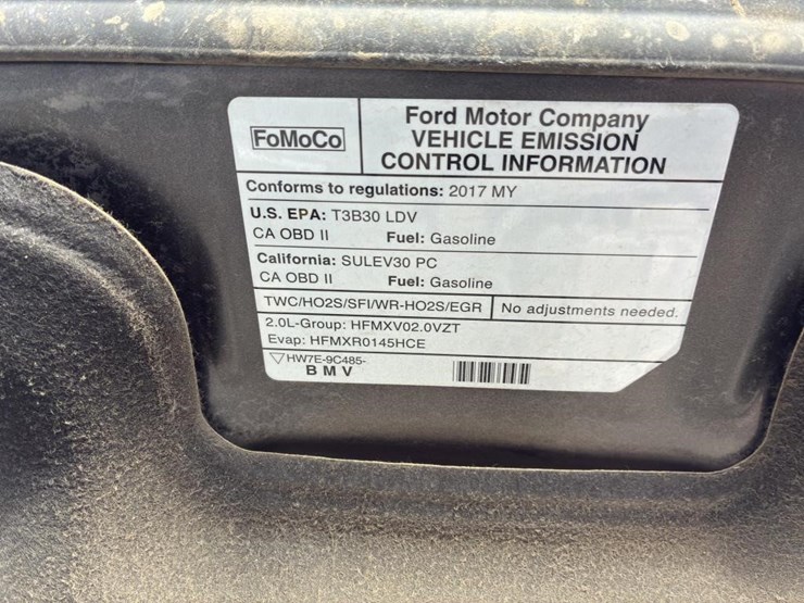 2017-ford-fusion-sedan-image-7