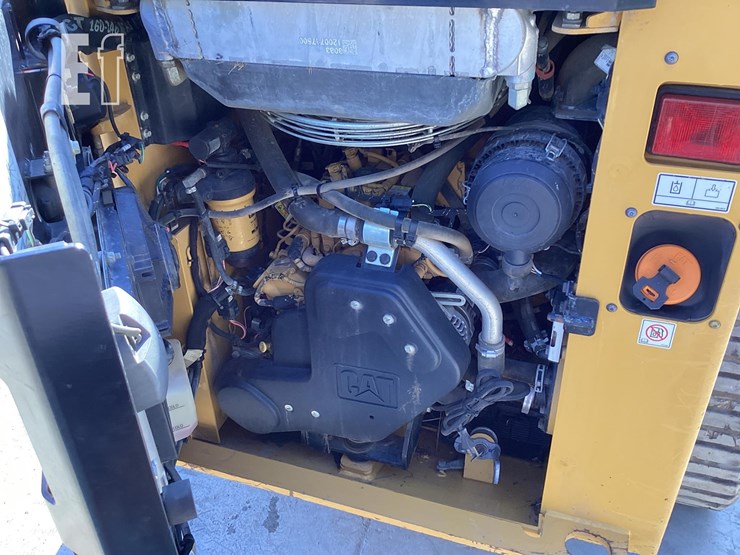 2019-caterpillar-239d-image-13