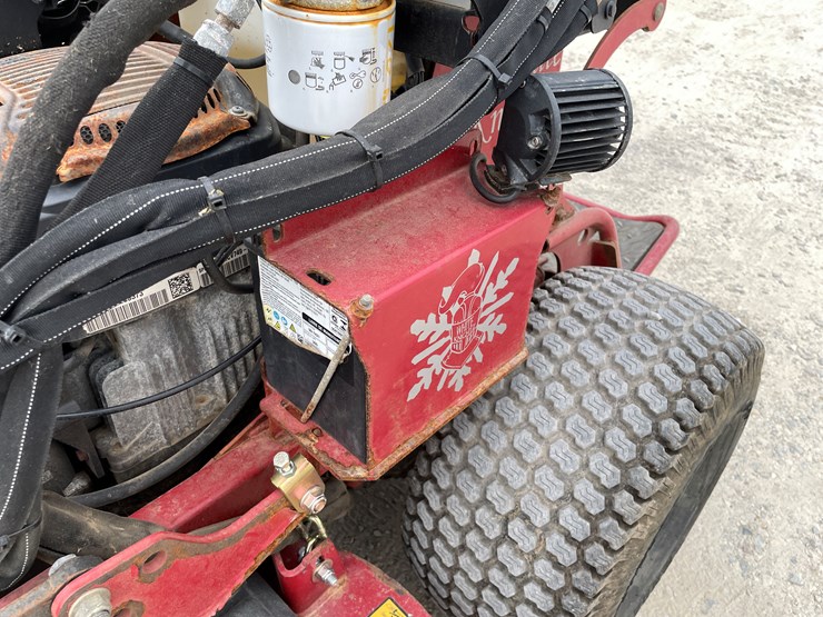 #1047-•-2020-toro-grandstand-multiforce-commercial-mower-image-16