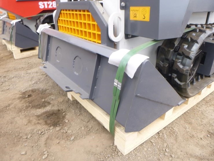 bttl-stm25-6-skid-steer-track-loader-image-8
