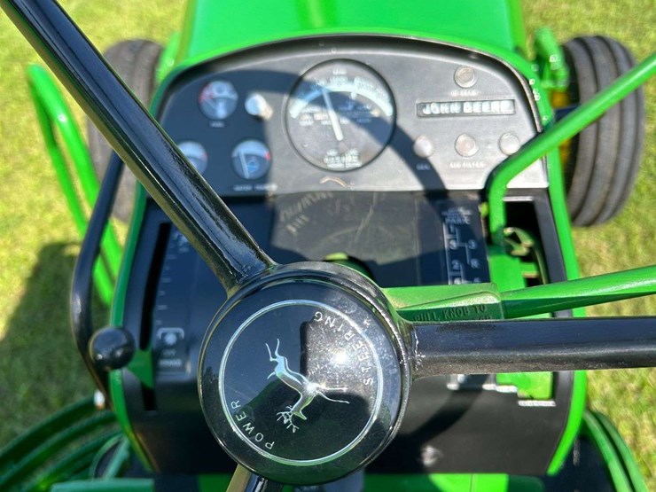 john-deere-4320-image-12