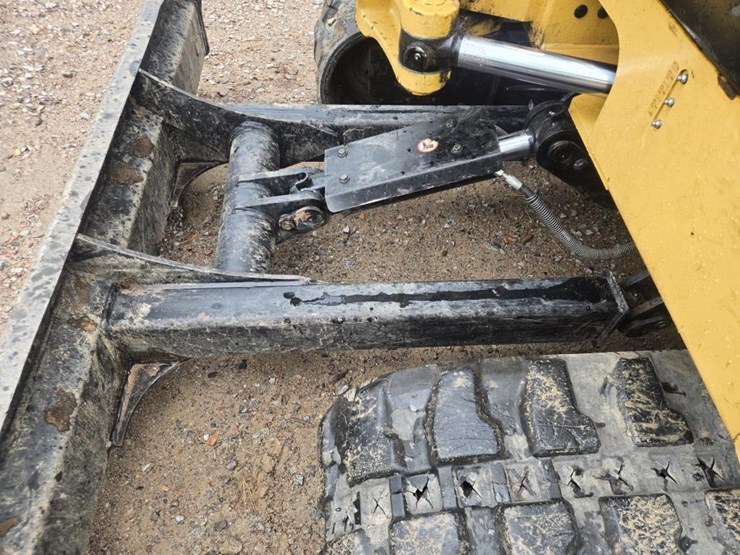 2020-caterpillar-306cr-image-35