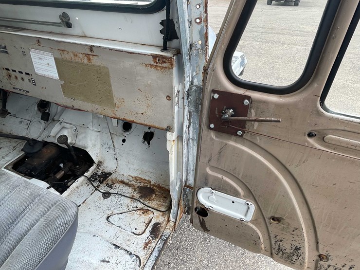 #1964-•-1969-jeep-dj5-(has-wi-title)-image-52