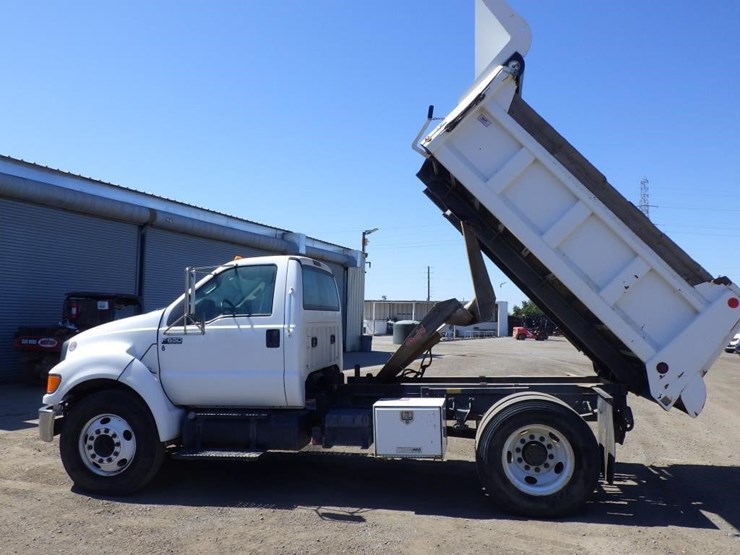 2013-ford-f650-image-5