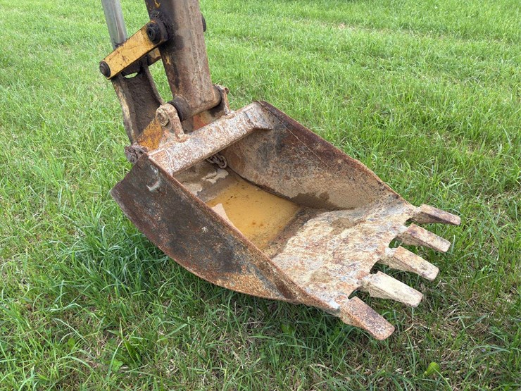 ford-backhoe-image-29