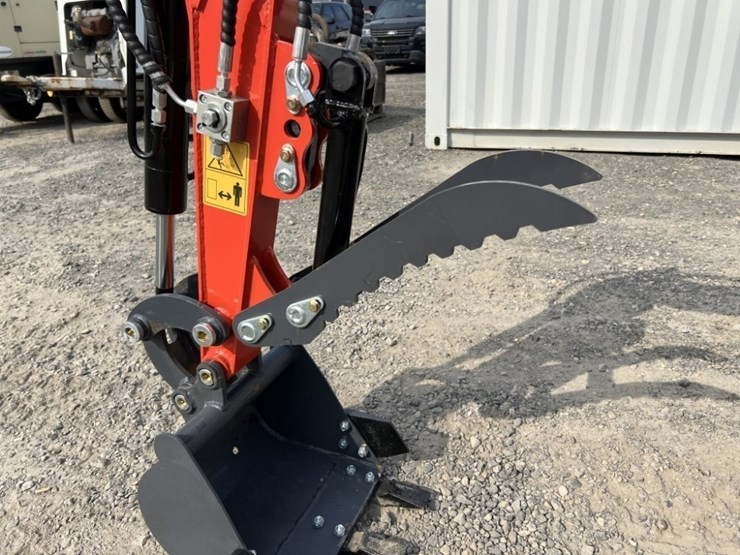 2025-cfg-qk20r-mini-hydraulic-excavator-image-10