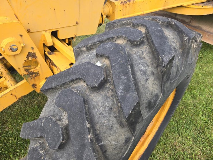 #1232-•-john-deere-jd770-grader-image-60