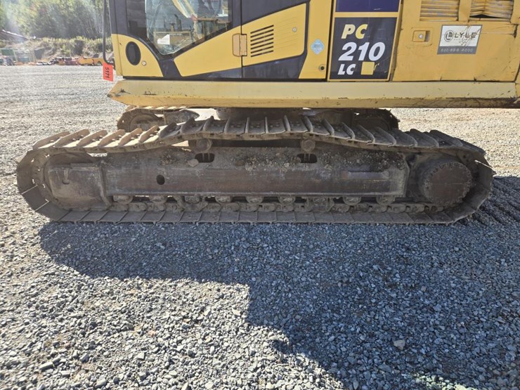 komatsu-pc210-lc-10-image-59