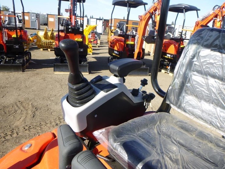 2025-tpm-16-hydraulic-excavator-image-22