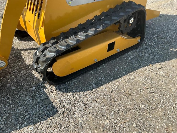 #1000-•-unused-sdll30-mini-skid-steer-image-12