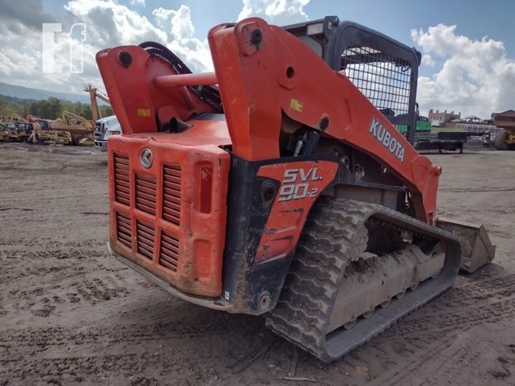kubota-svl90-2-image-35