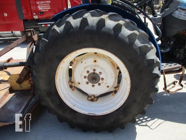 2005-new-holland-tn70-image-18