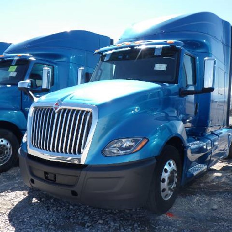 2019 INTERNATIONAL LT