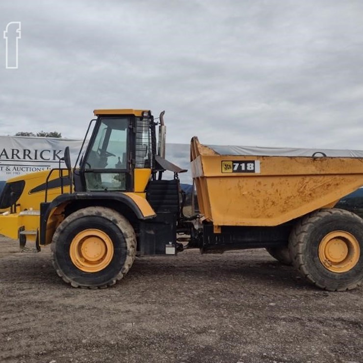 JCB 718