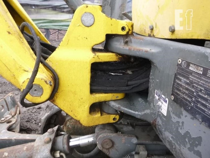 2016-wacker-neuson-803-image-26