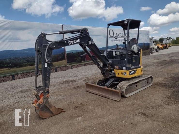 2021-deere-26g-image-29