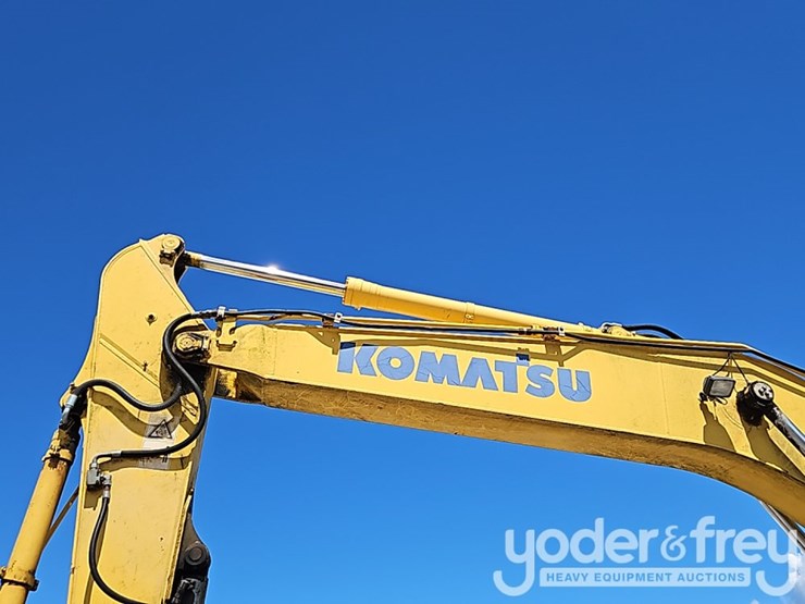 2015-komatsu-pc210-lc-10-image-18