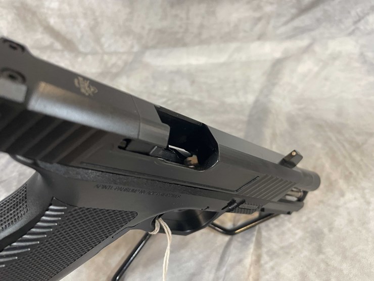 #4787-•-rock-island-stk100-9mm-luger-pistol,-sn:-ria2884305-image-13