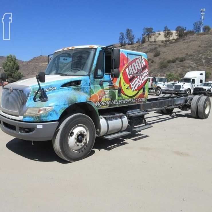 2014 INTERNATIONAL DURASTAR 4300