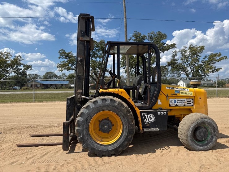 2012-jcb-930-image-1