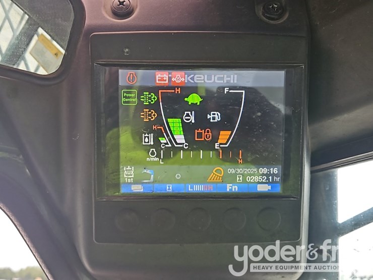 2023-takeuchi-tl6r-image-25