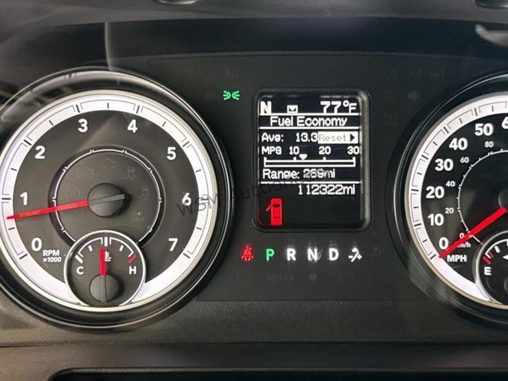 2015-ram-2500-slt-image-25